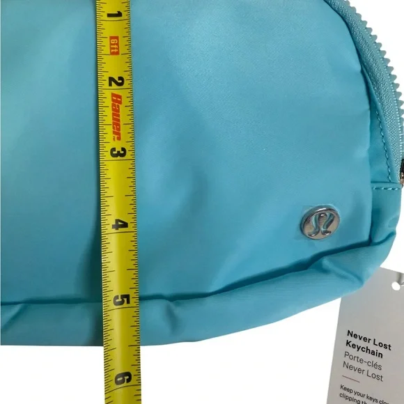 NWT Lululemon Everywhere Belt Bag – Bright Blue - Picture 7 of 7